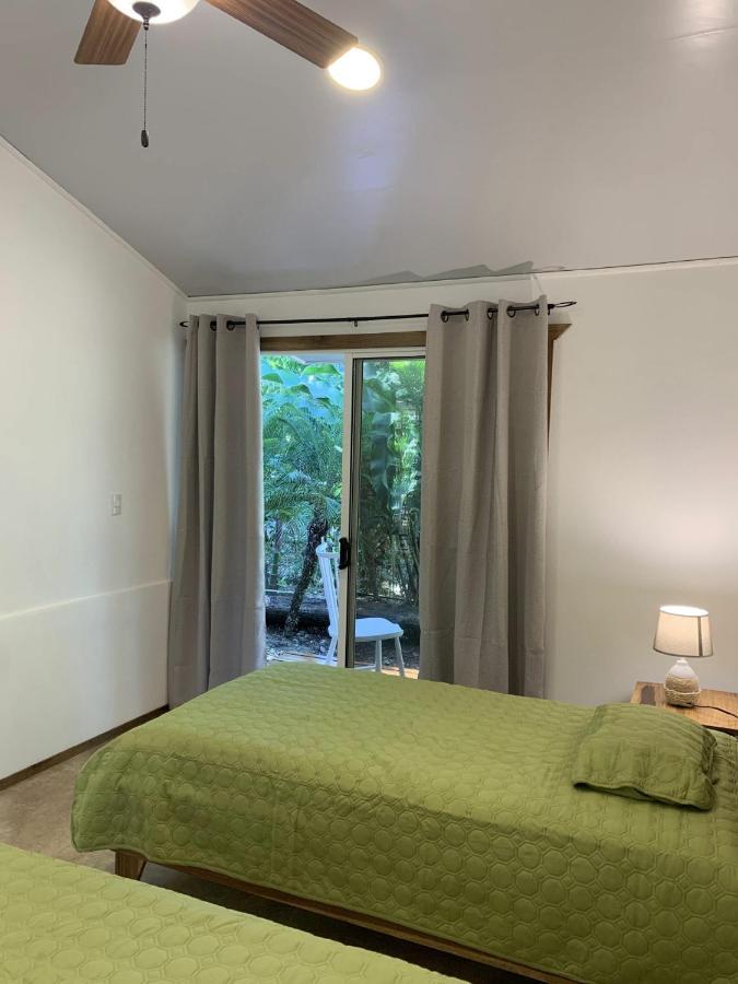 Вилла Chiquita Houses Puerto Viejo de Talamanca Экстерьер фото